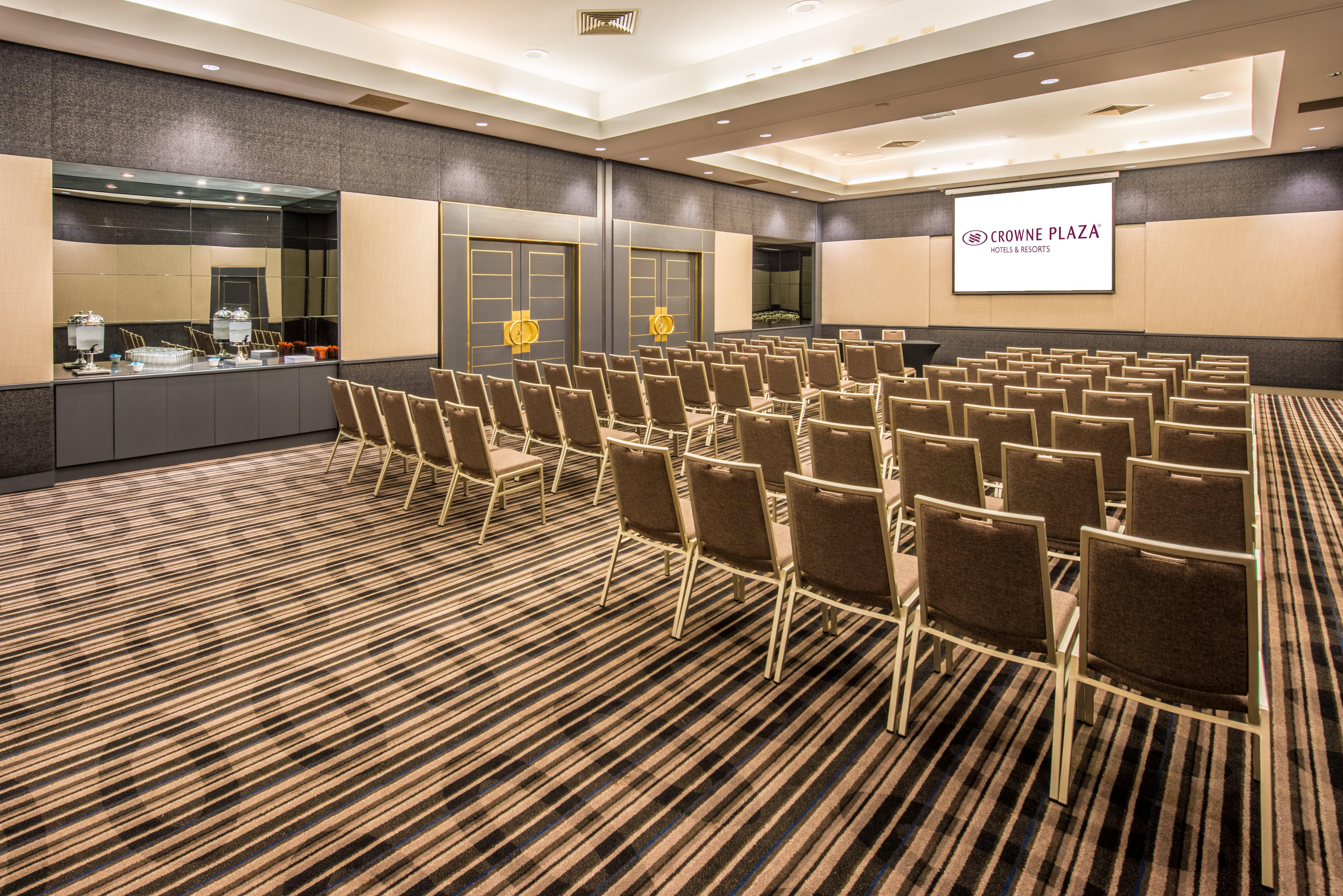 Crowne Plaza Surfers Paradise, An Ihg Hotel Gold Coast Exterior photo