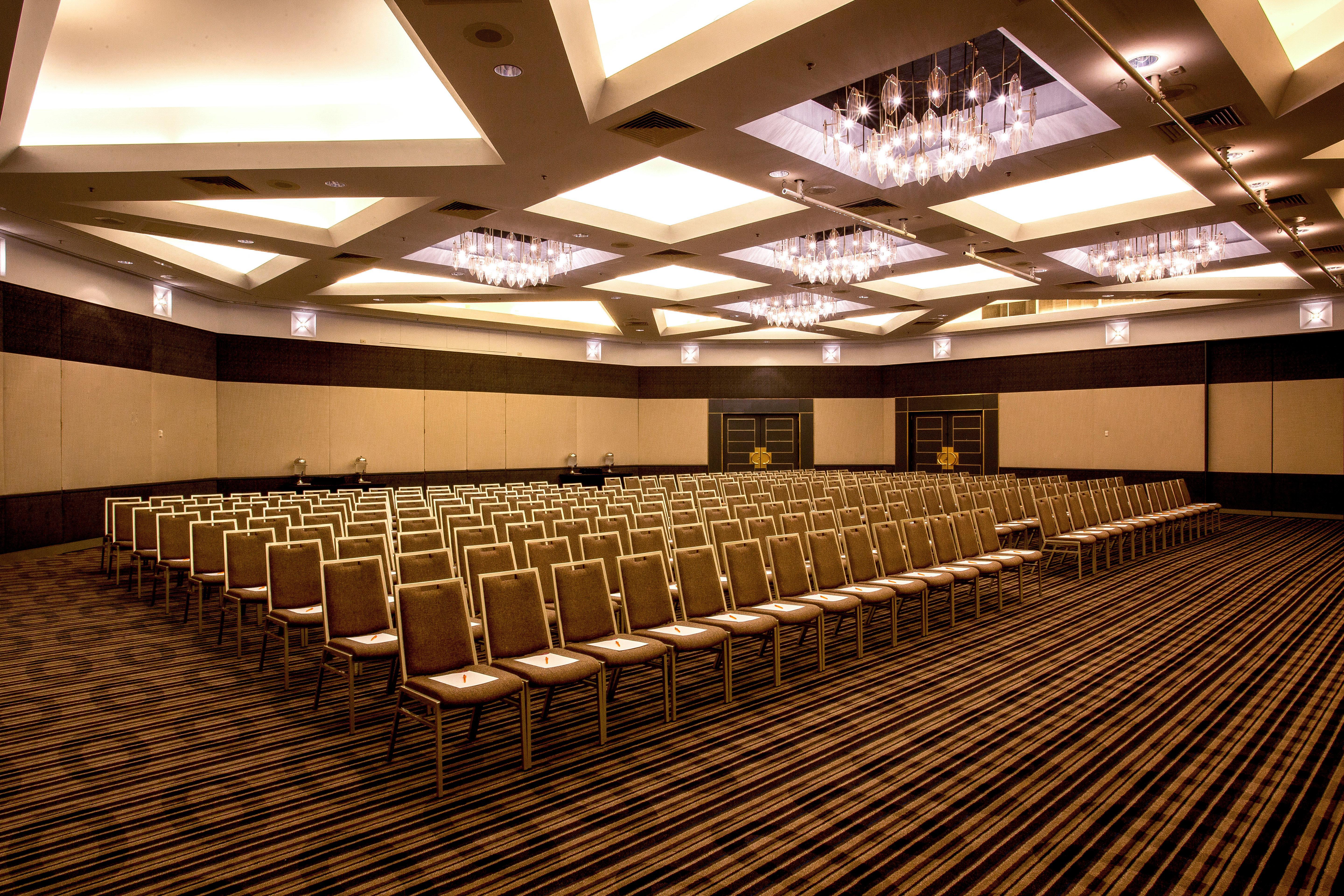 Crowne Plaza Surfers Paradise, An Ihg Hotel Gold Coast Exterior photo